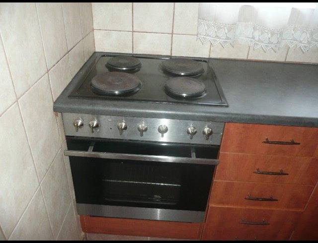 1 BEDROOM PROPERTY TO RENT IN KENMARE